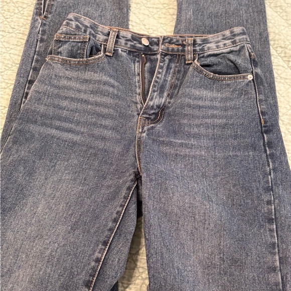 PrettyLittleThings Tall jeans 2 - Picture 3 of 6